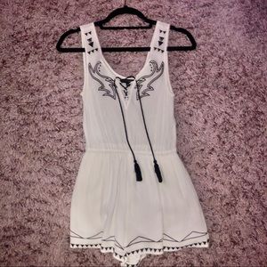 white and black romper!!